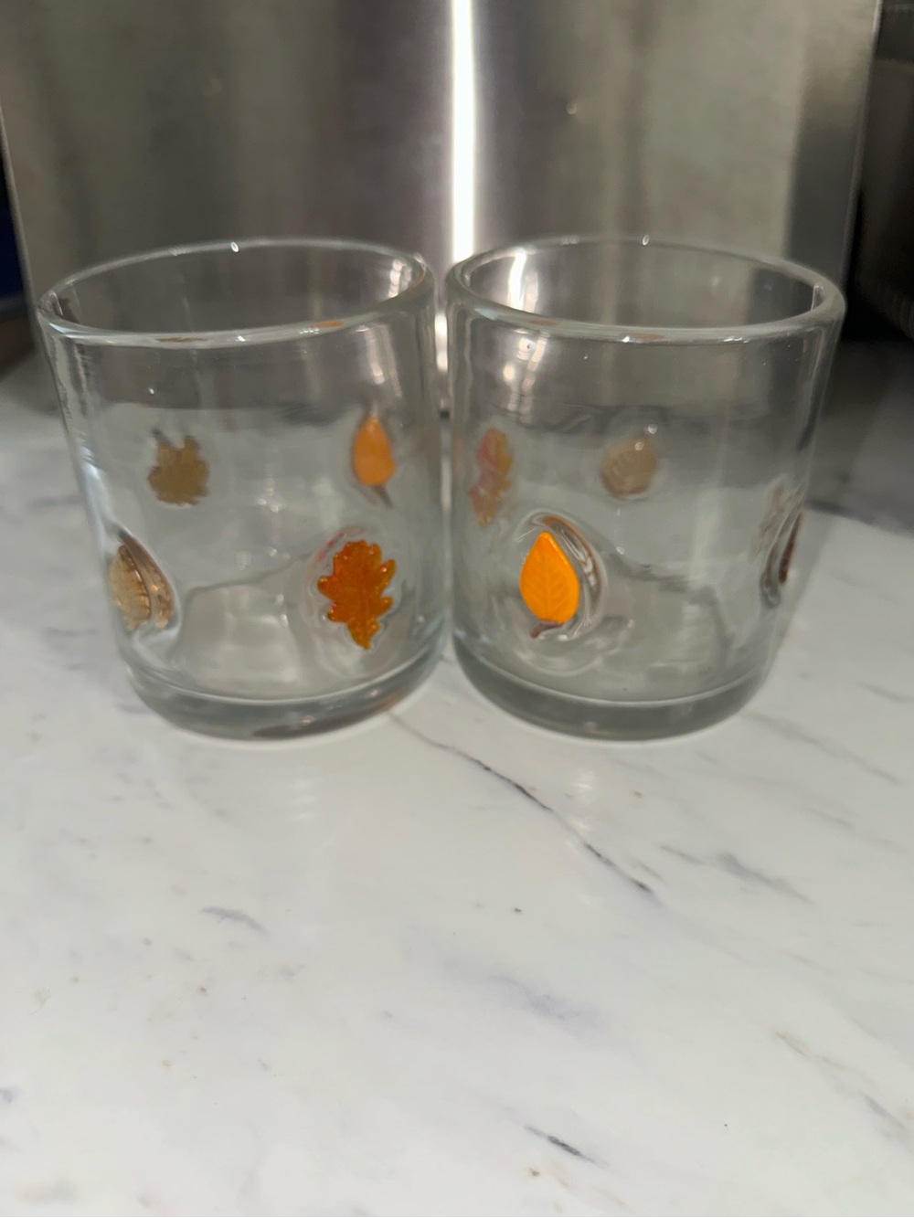 Set of 4 Juice Glasses Orange & Gold Leaf Motif Retro Barware - Picture 4 of 6
